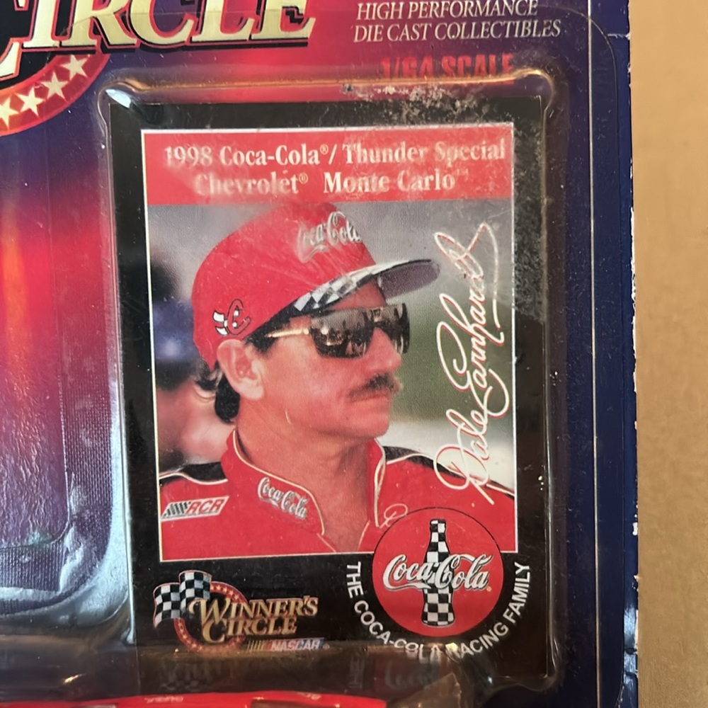 Winner Circle - Picture 3 of 4
